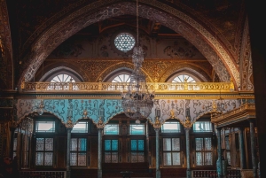 Topkapi Palace and Harem Istanbul Fast-Track Tickets, Tour