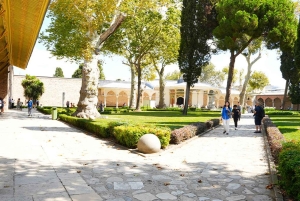 Topkapi Palace, Harem, & Hagia Irene Entry Ticket and Audio