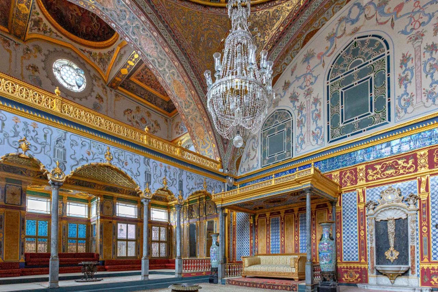 Turkey: Istanbul and Cappadocia 4-Day Package Tour