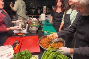 Istanbul: Turkish Cooking Class with a Professional Chef