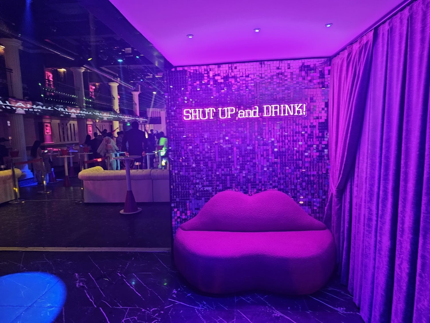 Villa Hall Club