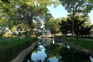 Yildiz Palace & Park: Skip-the-Line Entry with Audio Guide