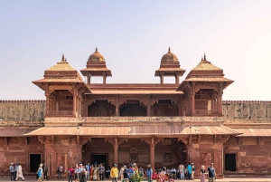 15 - Days Delhi, Rajasthan, Agra and Varanasi Tour