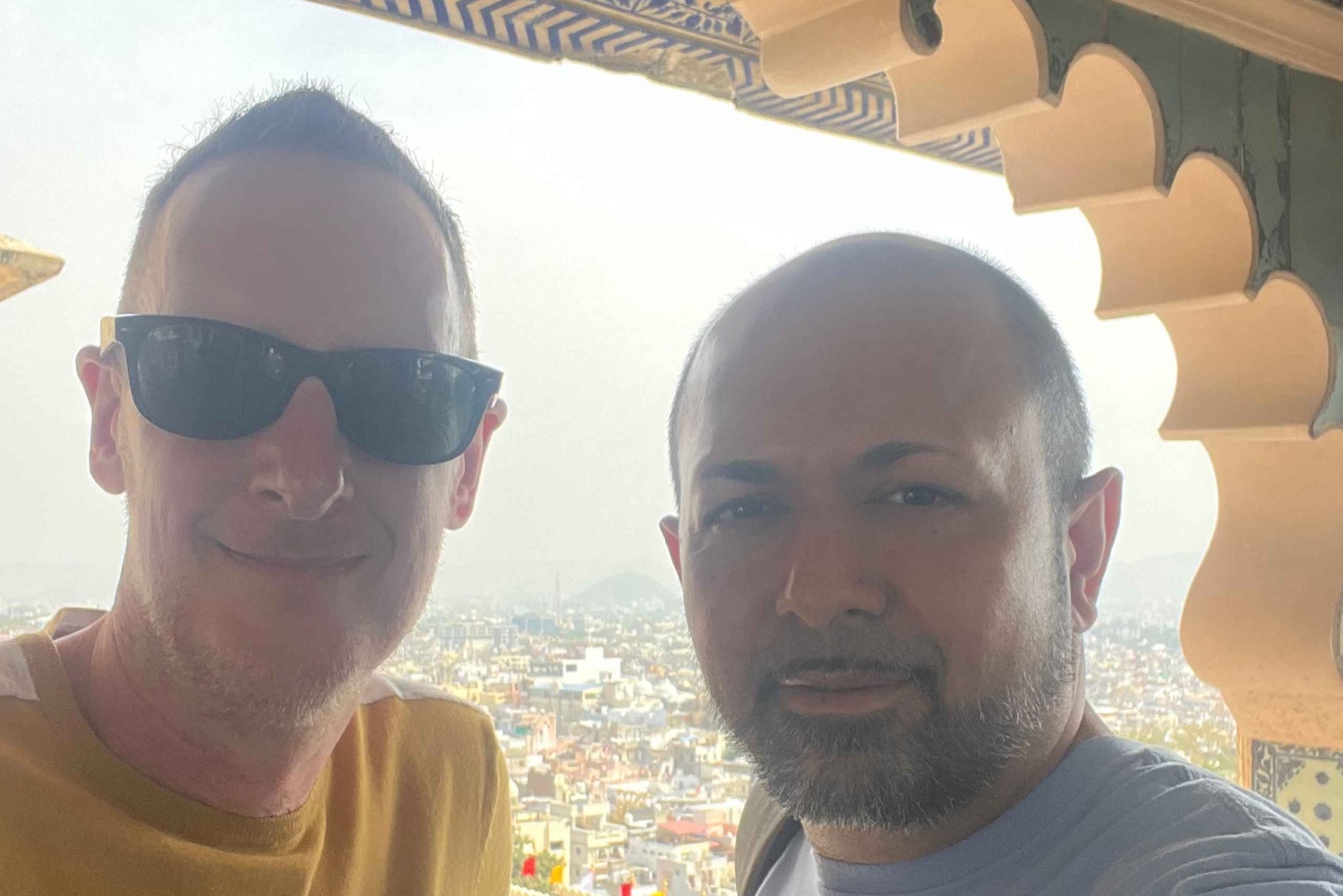 デリーからアーグラ、ジャイプールへの 2 日間のゴールデン トライアングル ツアー