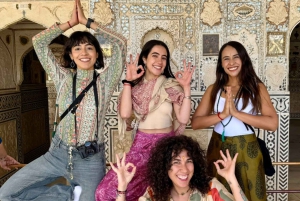 2-Day Jaipur Heritage Tour with Samode Palace & Village