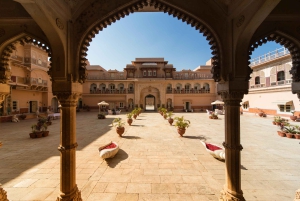 2-Day Jaipur Tour from Delhi: Palaces, Forts & Culture