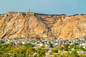 2 Days Jaipur City Tour: Discover the Pink City with fee
