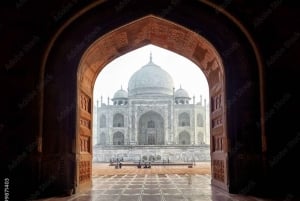 4 Night / 5 Days: Golden Triangle Tour Delhi -Agra -Jaipur.