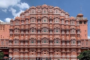 4 Night / 5 Days: Golden Triangle Tour Delhi -Agra -Jaipur.