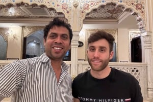 5日間プライベート・ラグジュアリー・ゴールデン・トライアングル・ツアー アグラ・ジャイプール・デリー