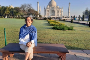 Ruta de 6 días por el Triángulo de Oro con visita espiritual a Benarés