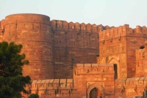 Visite du Triangle d'or Delhi Agra Jaipur avec Varanasi Sarnath