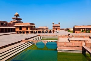Agra : Taj Mahal, Fort d'Agra et Fatehpur Sikri - Circuit d'une journée en voiture