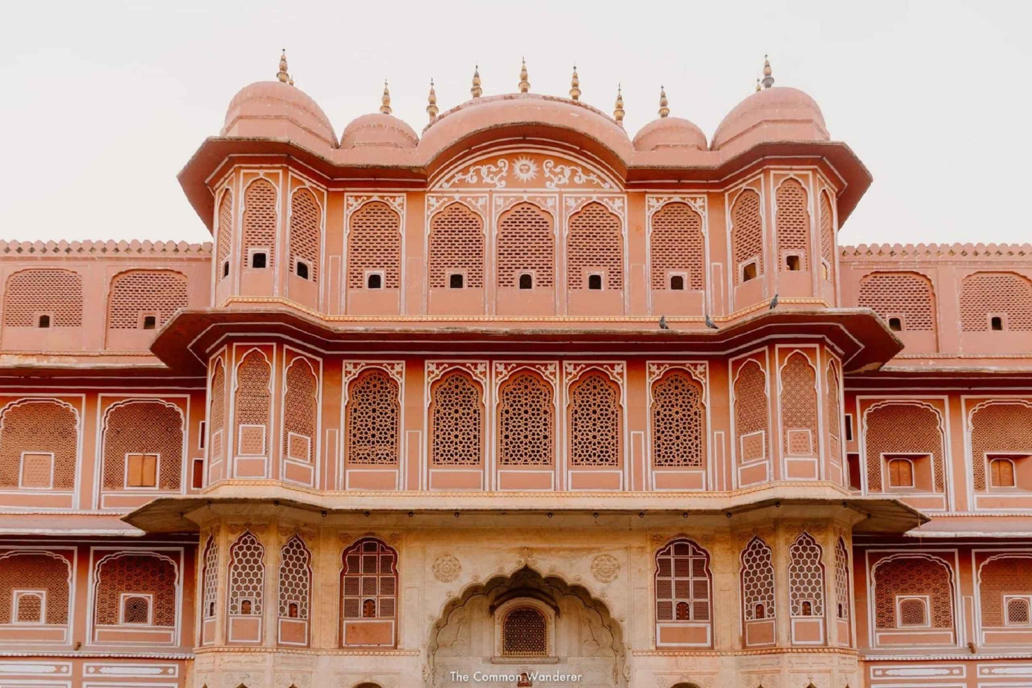 All inclusive byrundtur i Jaipur med tog fra Delhi samme dag