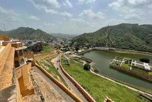Amber fort Skip-the-Line E-tickets & guide Jaipur transfers