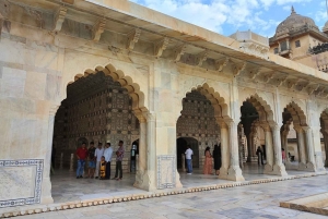 Amber fort Skip-the-Line E-tickets & guide Jaipur transfers