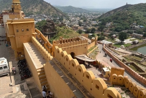Amber fort Skip-the-Line E-tickets & guide Jaipur transfers