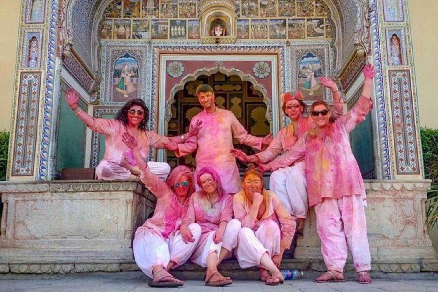 Comemore o Holi com os habitantes locais em Jaipur