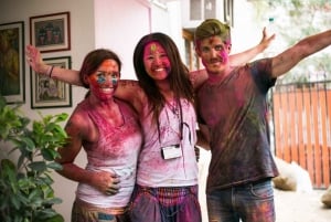 Festeggia l'Holi con la gente del posto a Jaipur