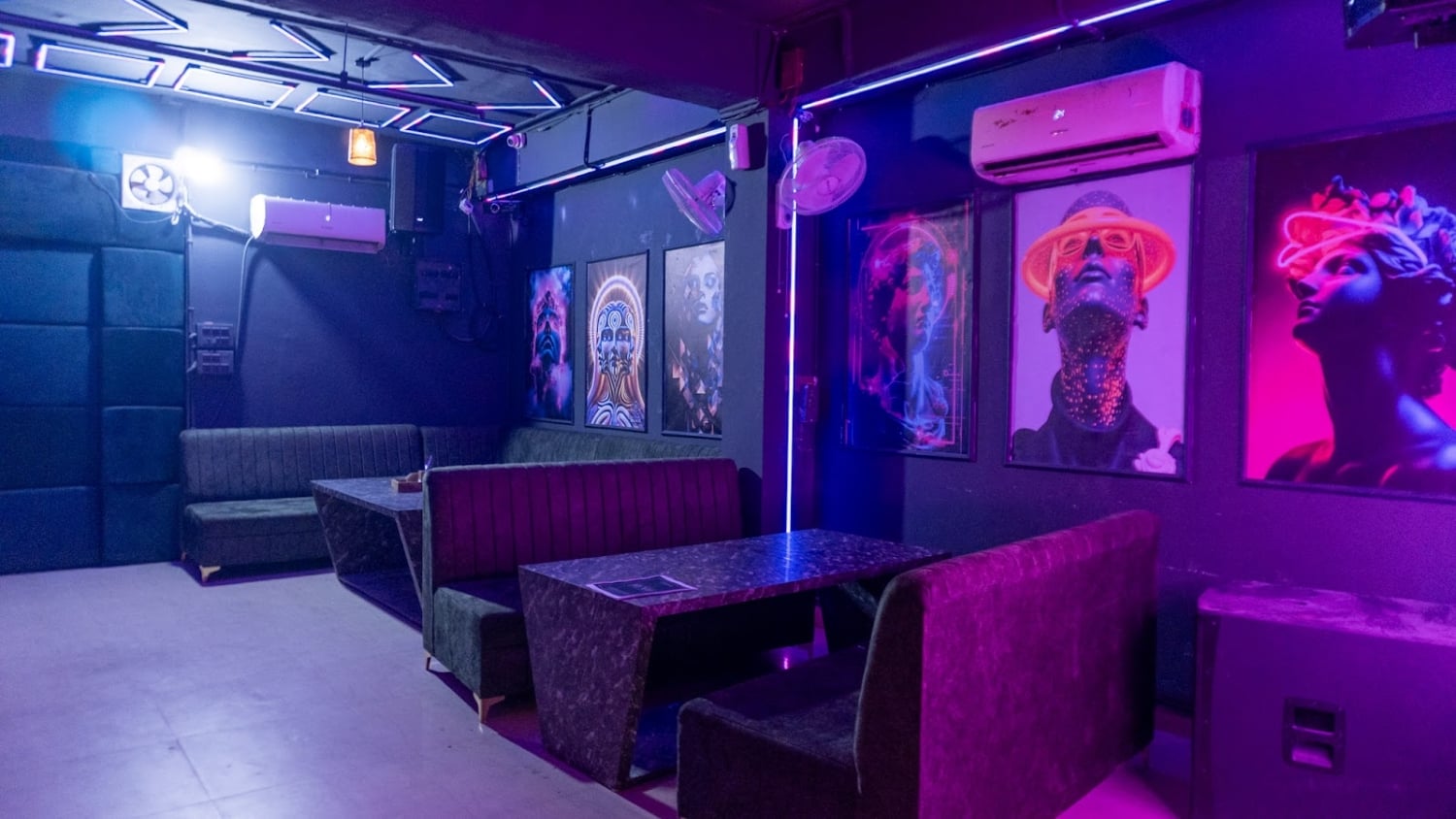 Club Clyrova – Cafe & Lounge