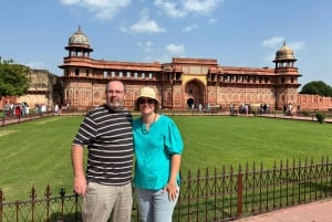 Delhi: Private 5-Day Golden Triangle Tour with Female Guide