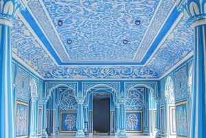 Delhi to Jaipur: Private Full-Day Guided City Highlights