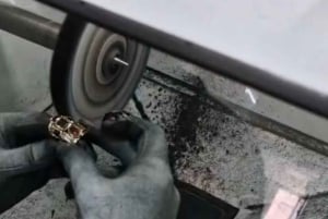 Experience Jaipur: Jewelry Making & Stone Cutting with Lunch