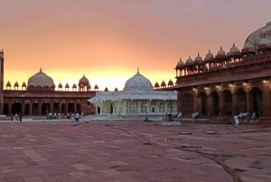 Z Agry: Jaipur Transfer przez Fatehpur Sikri i Abhaneri