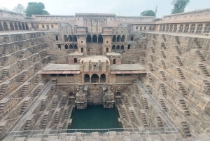 Z Agry: Jaipur Transfer przez Fatehpur Sikri i Abhaneri