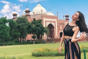 Från Agra: Guidad tur till Taj Mahal, Agra Fort och Baby Taj