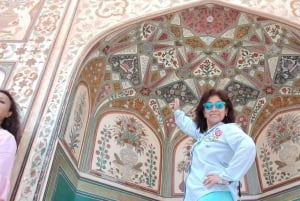 Из Дели: 2-дневный тур по Золотому треугольнику в Агру и Джайпур