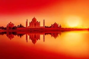 From Delhi: 2-Day Private Tour to Agra and Jaipur By Car