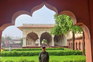 Vanuit Delhi: 2-Daagse Gouden Driehoek Tour naar Agra en Jaipur