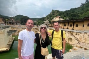 From Delhi: 3-Days Jaipur & Ranthambore Wildlife Safari Tour