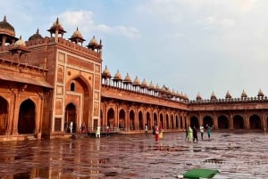 From Delhi: 4-Day Golden Triangle Luxury Tour