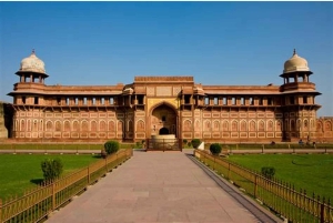 De Deli: excursão privada de luxo de 4 dias pelo Triângulo Dourado