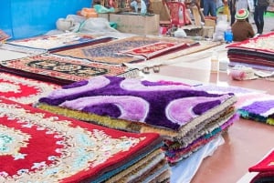 Delhistä/Agrasta/Jaipurista: Jaipur ja Japur-Taipur: Puoli päivää yksityistä ostoskierrosta.