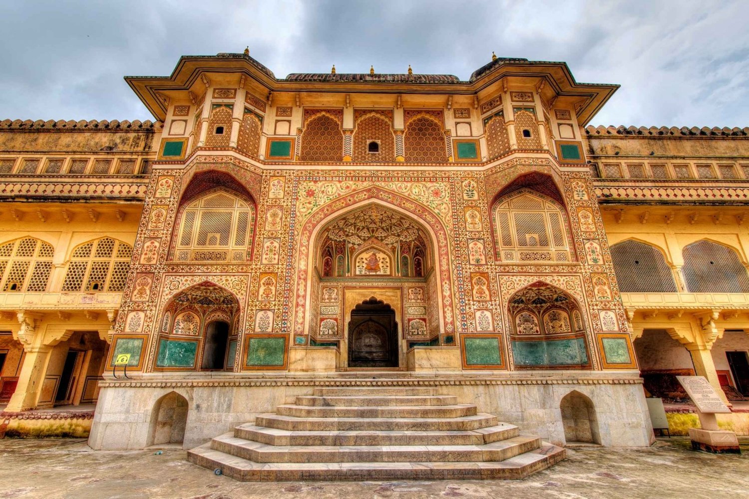 Tour privato di un giorno intero della città di Jaipur con partenza e arrivo in hotel