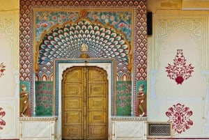 Vanuit Delhi: Jaipur-dagtour met hotelovername per auto