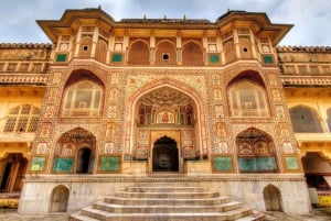 Vanuit Delhi: Jaipur-dagtour met hotelovername per auto