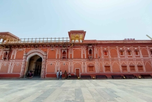 Fra Delhi: Privat dagstur til Jaipur med guide