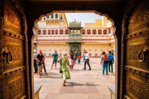 From Delhi: Jaipur Sightseeing Day Tour with Hotel Pickup