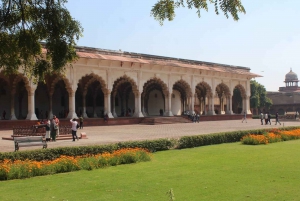 Delhistä: Yksityinen 5-päiväinen Kultaisen kolmion kiertomatka hotelleineen