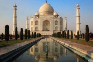 Delhistä: Yksityinen 5-päiväinen Kultaisen kolmion kiertomatka hotelleineen