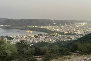 De Deli: Excursão privada de 5 dias ao Triângulo Dourado