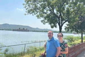 De Deli: Excursão privada de 5 dias ao Triângulo Dourado