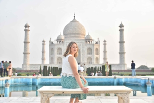 デリー発：ゴールデン トライアングル 5 日間のプライベート ガイド付きツアー