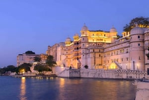 Delhistä: Yksityinen 6 päivän kiertomatka Agra, Jaipur, Udaipur & Delhi