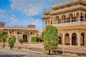 Jednodniowa wycieczka do Jaipur z Delhi samochodem lub pociągiem