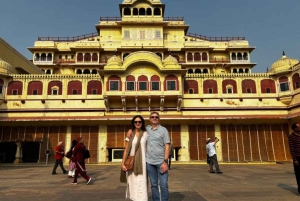 From Delhi: Same day Tour of Jaipur by Private AC Car